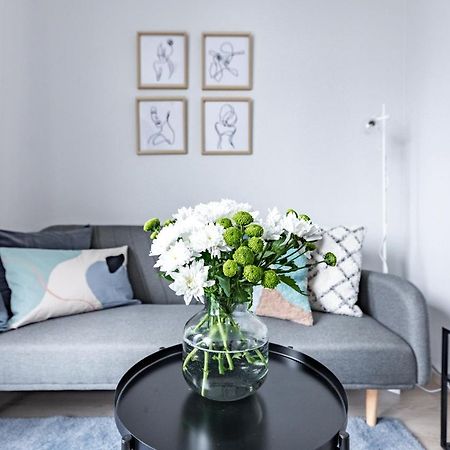 Arctic Blue City Suite Рованиеми Экстерьер фото